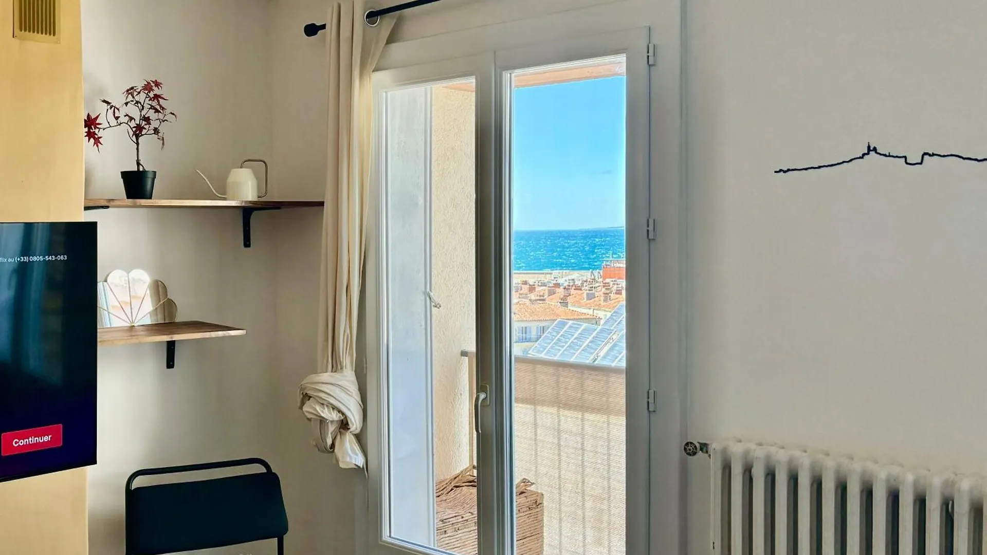Appartement Renove Avec Balcon A La Joliette Marseilles